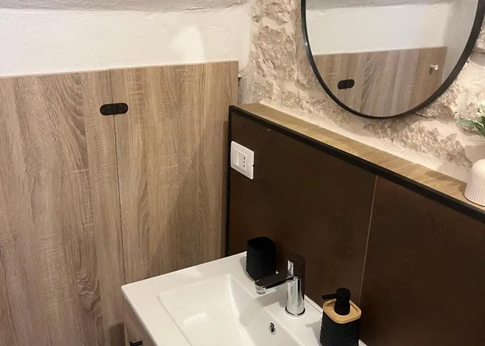 Dimora Lapis Casa vacanze